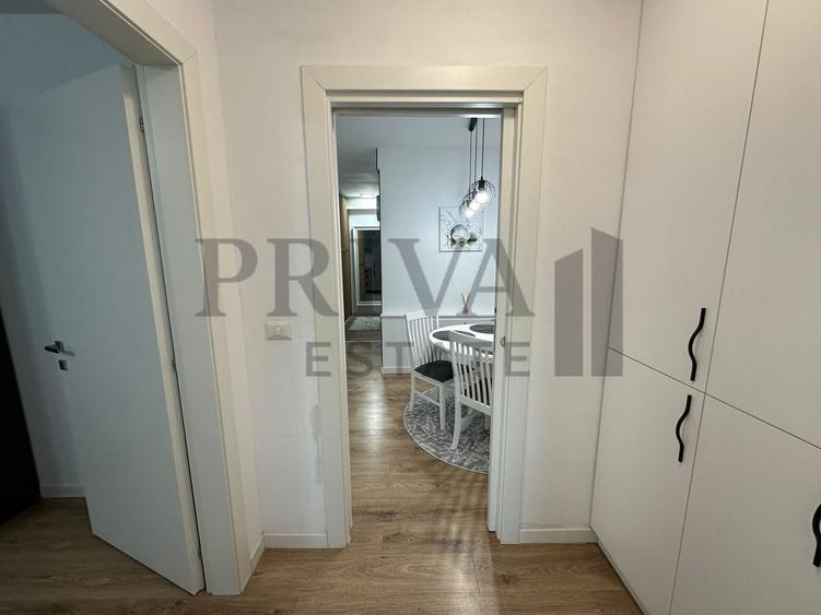 Apartament cu 2 camere semidecomandat, mobilat în Torontalului