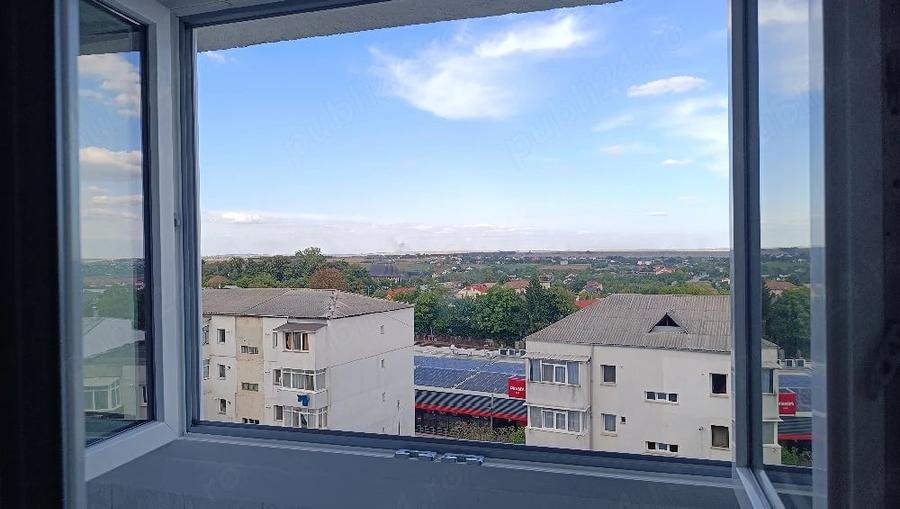 Apartament cu 4 camere decomandat în Central