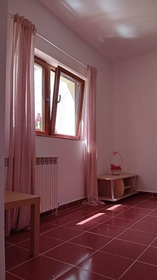 Casă cu 2 camere cu Teren 103 Mp în Iancului