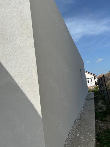 Casă cu 3 camere cu Teren 300 Mp în Corbu