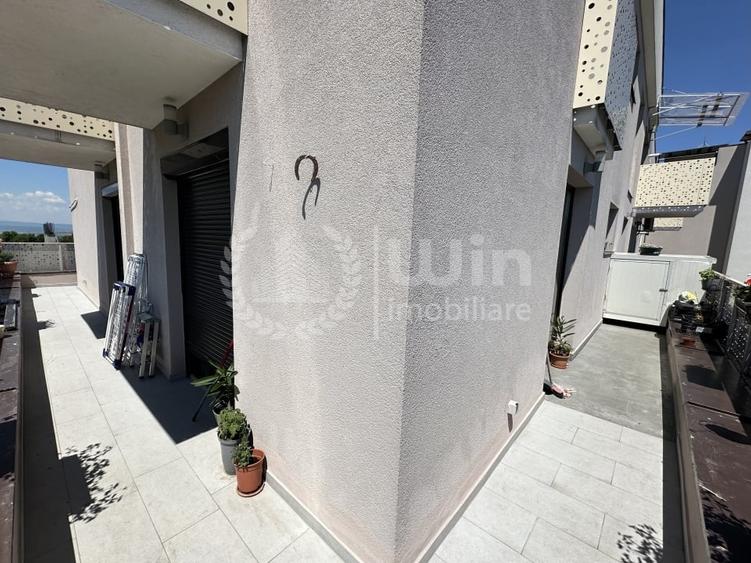 Apartament cu 4 camere semidecomandat, mobilat în Zorilor