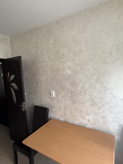 Apartament cu 2 camere decomandat în Dârmănești