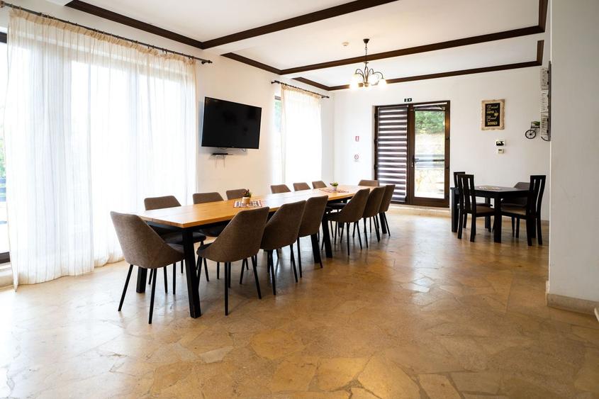 Hotel/Pensiune, de 150 mp, în Sălicea