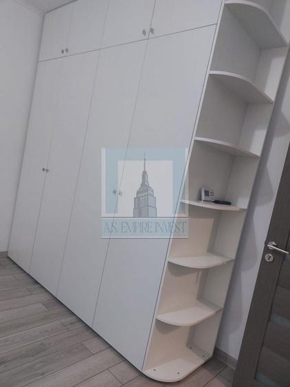 Garsonieră decomandată în Județean
