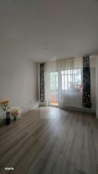 Apartament cu 3 camere decomandat în Simeria