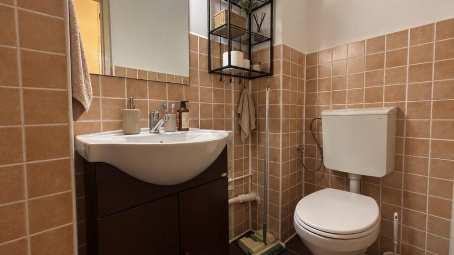Apartament cu 3 camere decomandat în Băneasa