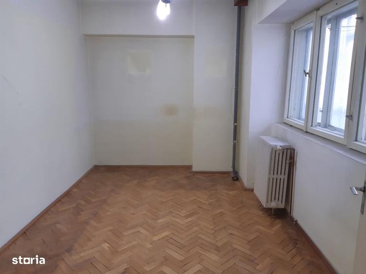Apartament cu 2 camere în Piața Unirii