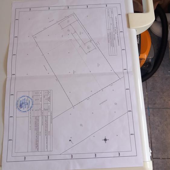 Casă cu 3 camere cu Teren 1041 Mp în Central