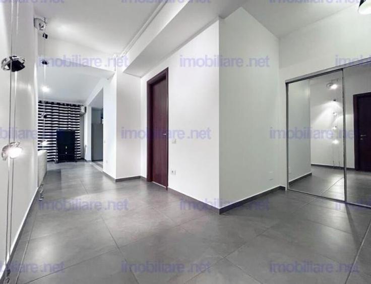 Apartament cu 3 camere decomandat, mobilat în Băneasa