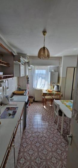 apartament 3 camere zona Centrală mobilat utilat 95 mp - 3