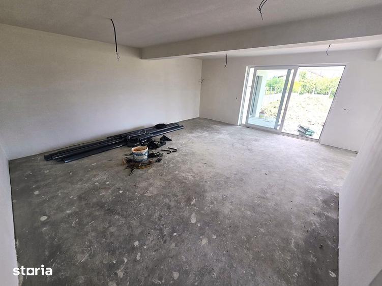 Casă cu 4 camere cu Teren 720 Mp în Nord