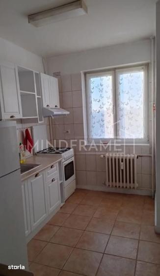 Apartament cu 2 camere în Centrul Civic