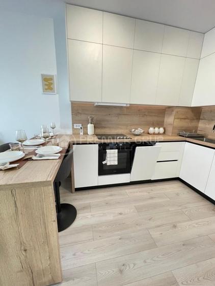 Apartament cu 2 camere decomandat în Baza 3