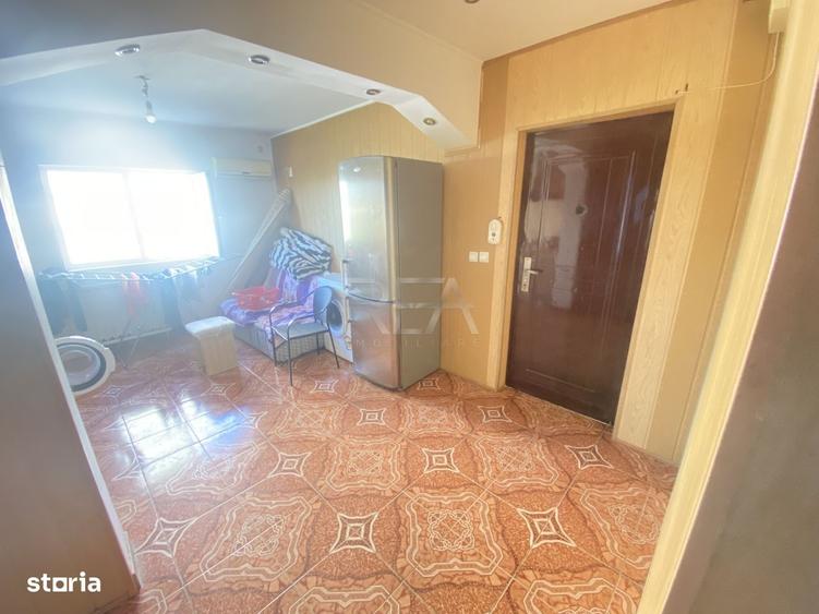 Apartament cu 3 camere decomandat în Trafic Greu