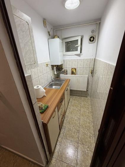 Vand apartament 2 cametr - 8