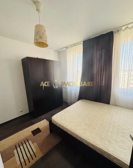 Apartament cu 3 camere semidecomandat, mobilat în Obor