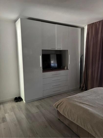 Casă cu 2 camere cu Teren 900 Mp în Central