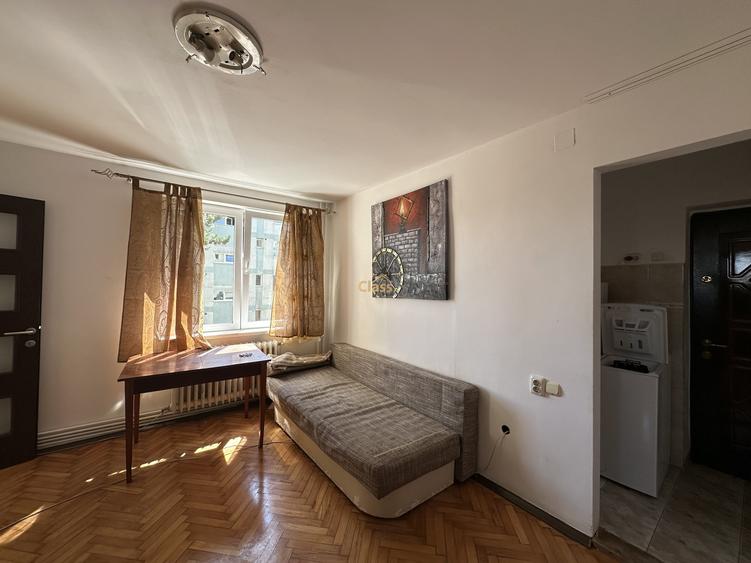 Apartament cu 2 camere semidecomandat, mobilat în Gheorgheni