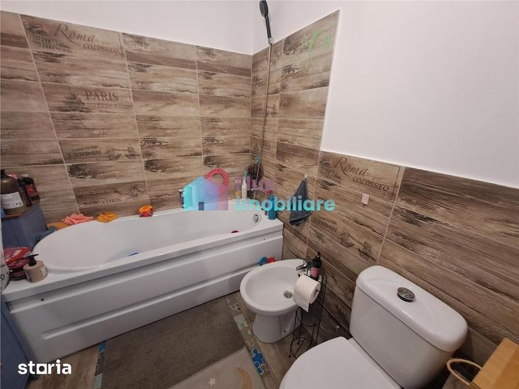 Casă cu 3 camere cu Teren 286 Mp în Central