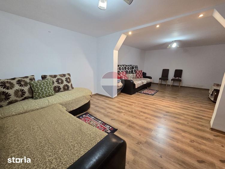 Casă cu 3 camere cu Teren 1000 Mp în Țifești