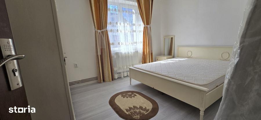 Apartament cu 2 camere în Aleea Trandafirilor