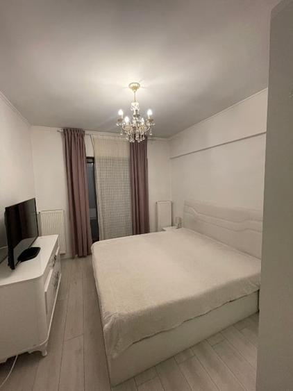 Apartament cu 3 camere decomandat, mobilat în Lujerului