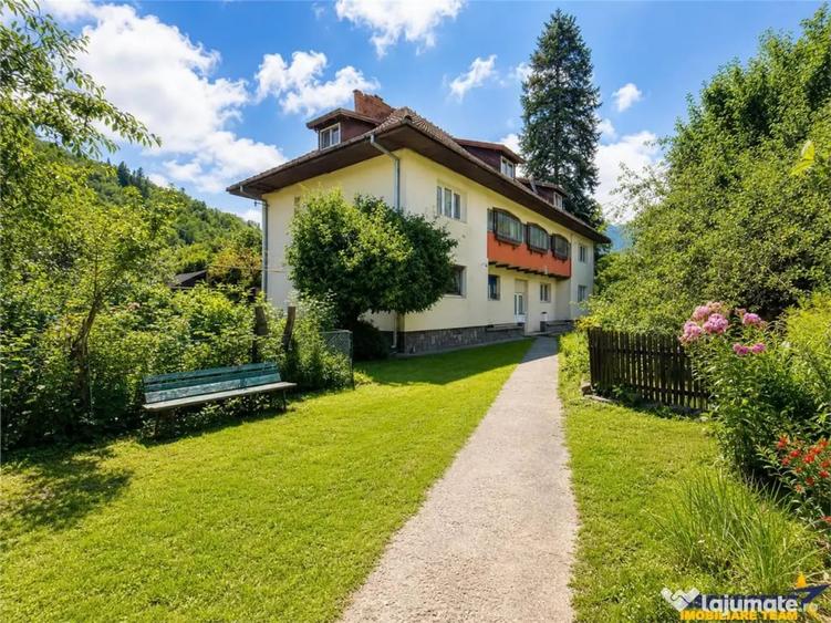 Apartament cu 2 camere nedecomandat în Central