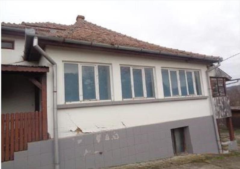 Casă individuală cu 5 camere cu Canalizare în Valcău de Jos