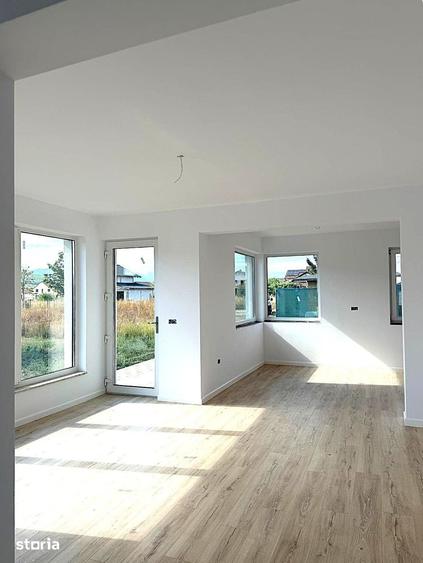 Casa de vanzare pe un singur nivel zona ORIZONT pret 220 negociabil - 6
