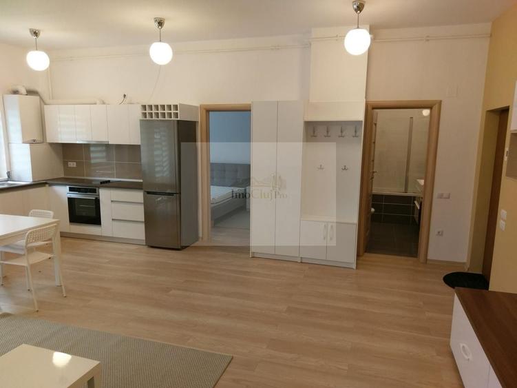 Apartament cu 2 camere semidecomandat, mobilat în Mănăștur