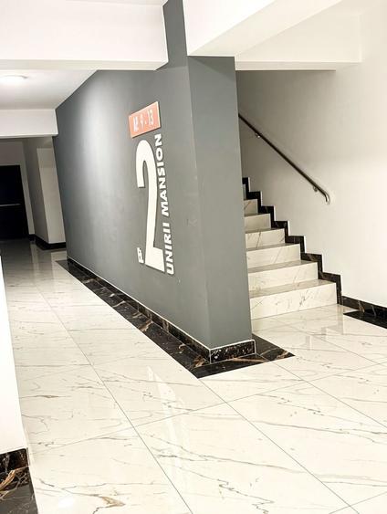 Apartament cu 3 camere decomandat, mobilat în Tineretului