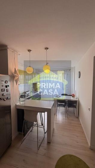 Apartament cu 3 camere semidecomandat în Ultracentral