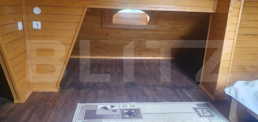 Casă individuală cu 2 camere cu Canalizare în Sud-Vest