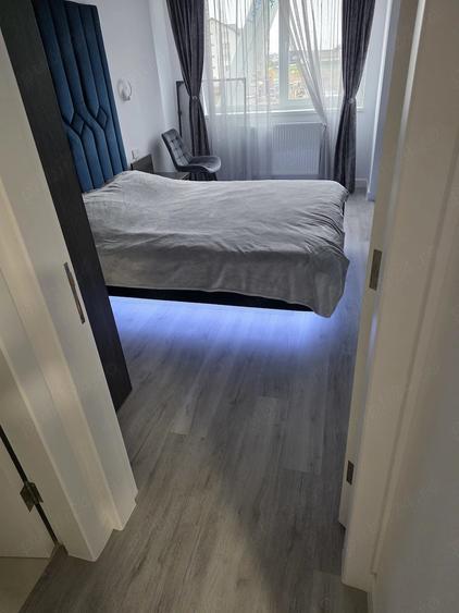 Apartament cu 3 camere decomandat în Obcini