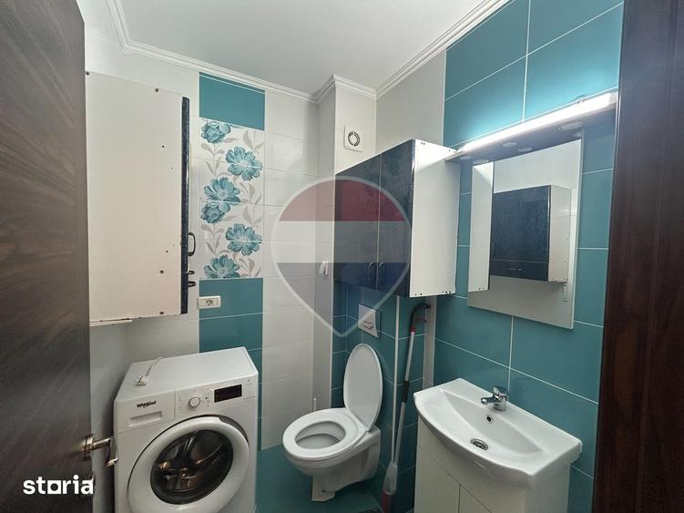 Apartament cu 3 camere, mobilat în Sânpetru