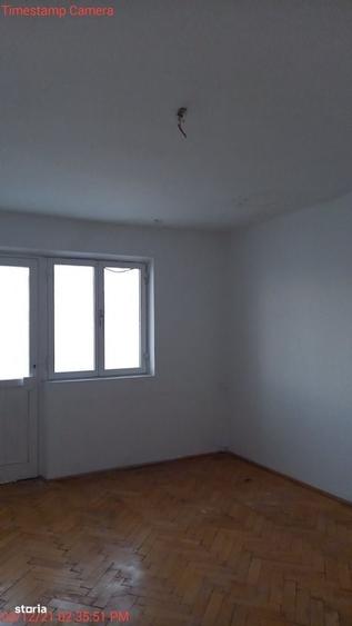 Apartament cu 4 camere decomandat în Ultracentral