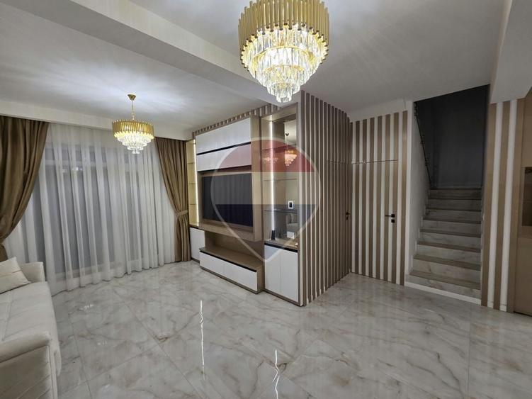 Casă individuală cu 5 camere cu Teren 496 Mp în Dealuri Oradea