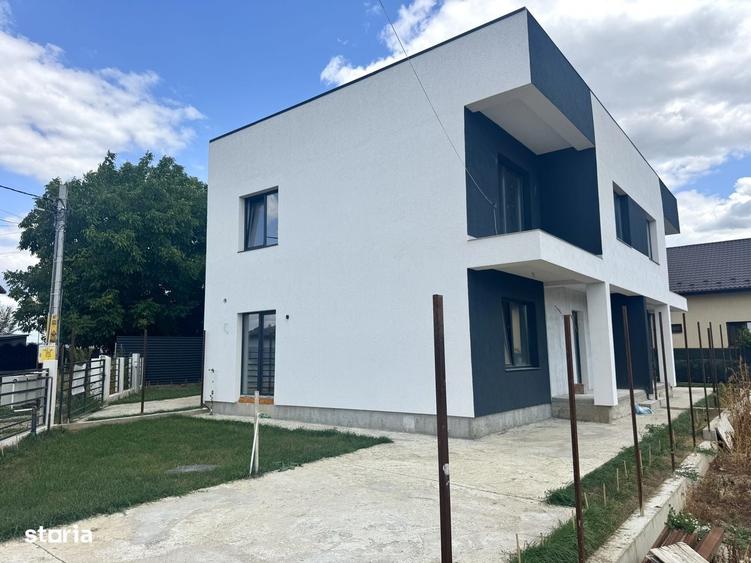 Casă cu 4 camere în Dancu