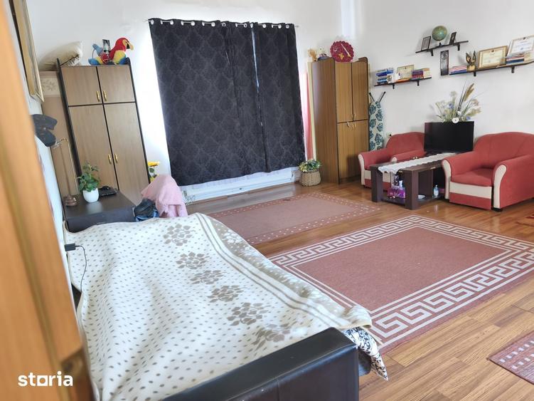 De vanzare casa cu etaj , zona Top Med si Nova Vita - 15
