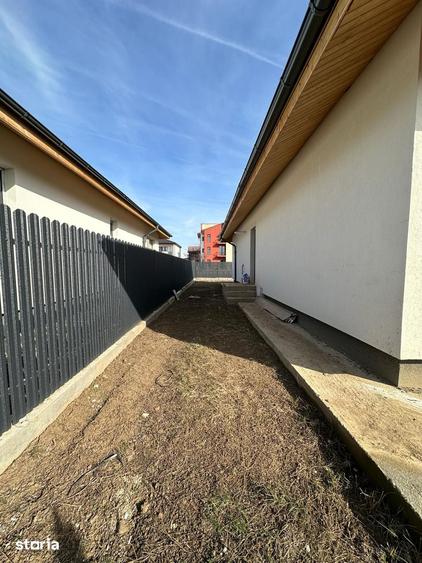 Casă cu 3 camere cu Teren 260 Mp în Clinceni