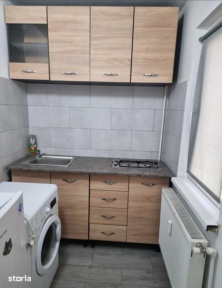 Garsonieră în Craiovița Nouă
