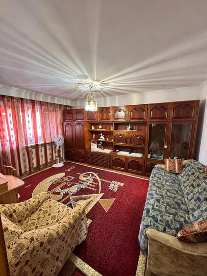 Apartament cu 2 camere decomandat în Ultracentral