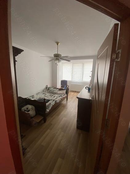 Apartament cu 2 camere decomandat în Florești
