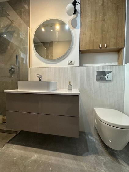 Apartament cu 2 camere decomandat în Soarelui