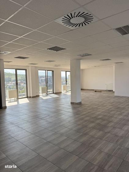 Spațiu comercial, de 127 mp, în Central
