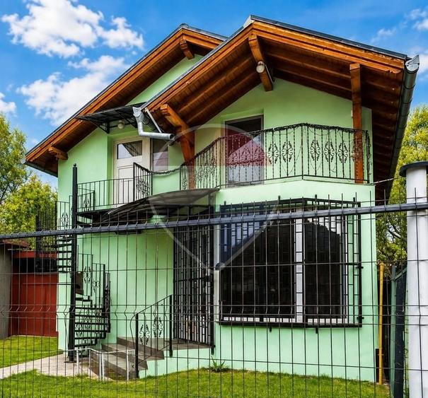 Casă individuală cu 3 camere cu Teren 117 Mp în Central