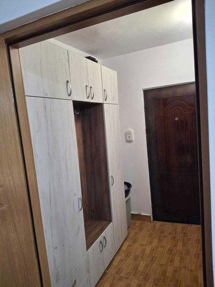 Apartament cu 2 camere decomandat în Crihala