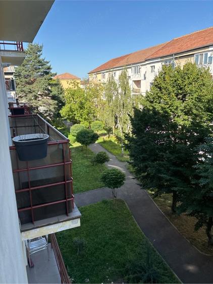 Apartament cu 2 camere semidecomandat în Ștrand