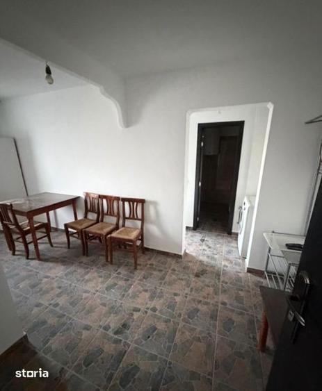 Casă cu 2 camere cu Teren 50 Mp în Central