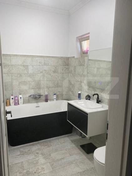 Casă individuală cu 5 camere cu Canalizare în Gherla